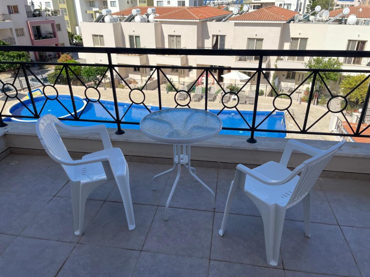 Kings Resort 1 Bedroom Apartment Paphos Buitenkant foto