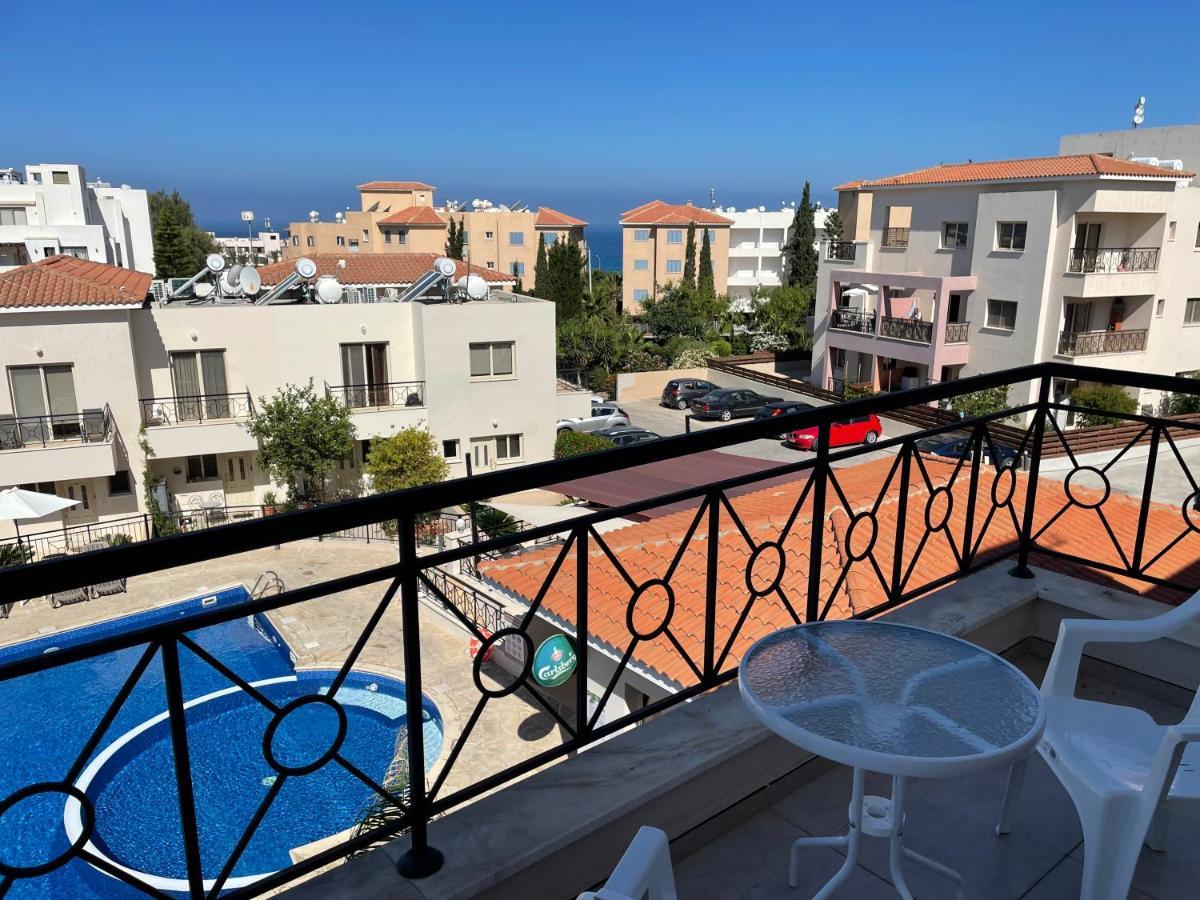 Kings Resort 1 Bedroom Apartment Paphos Buitenkant foto