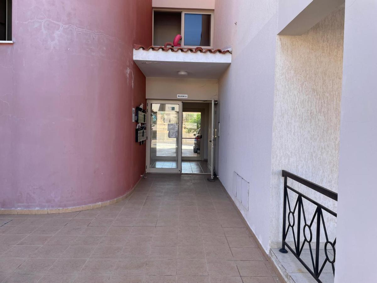Kings Resort 1 Bedroom Apartment Paphos Buitenkant foto