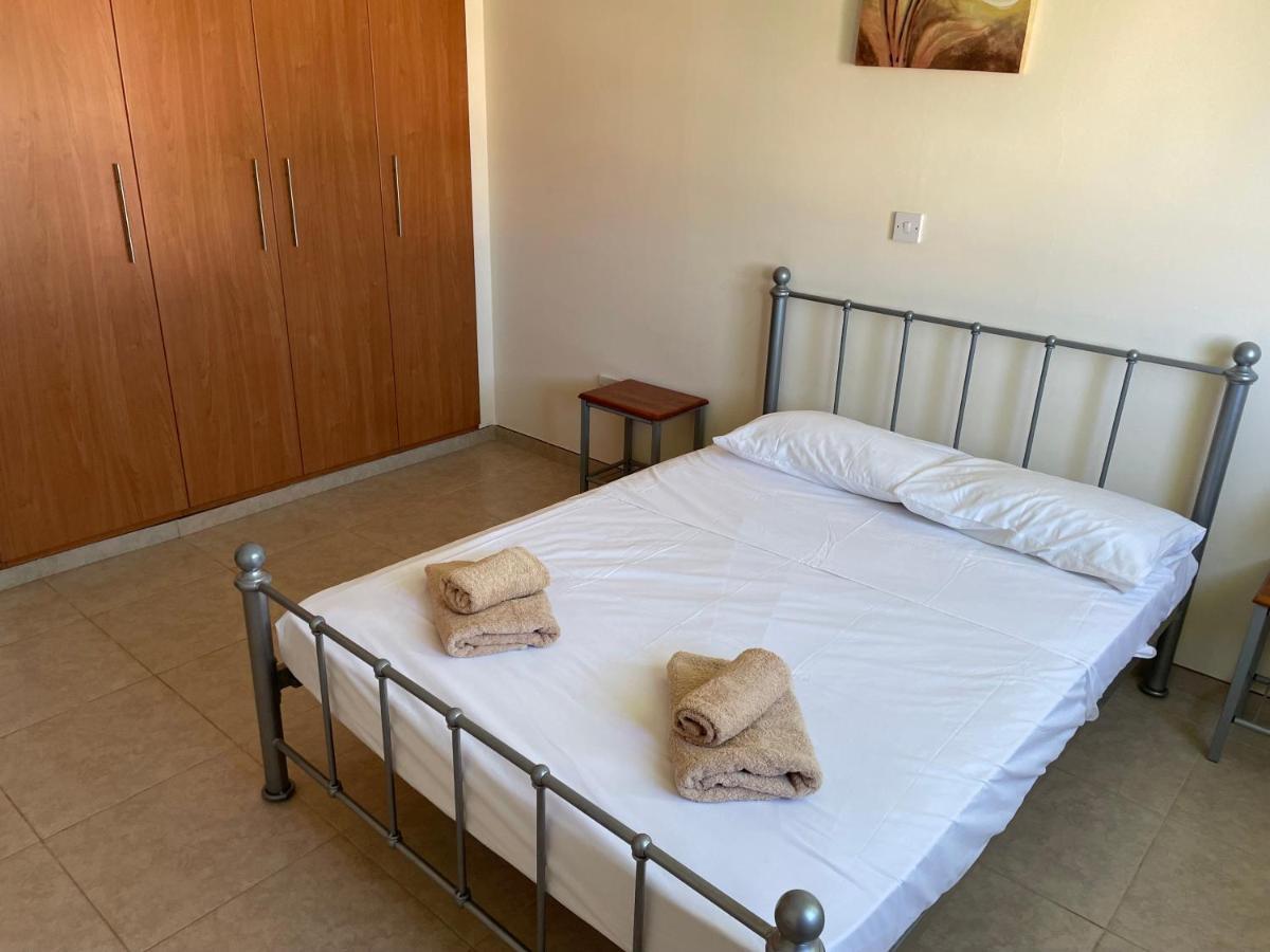 Kings Resort 1 Bedroom Apartment Paphos Buitenkant foto